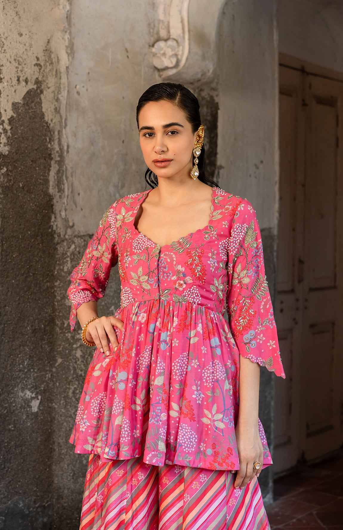 A Sweet Heart Neckline Peplum With Plazzo Pants