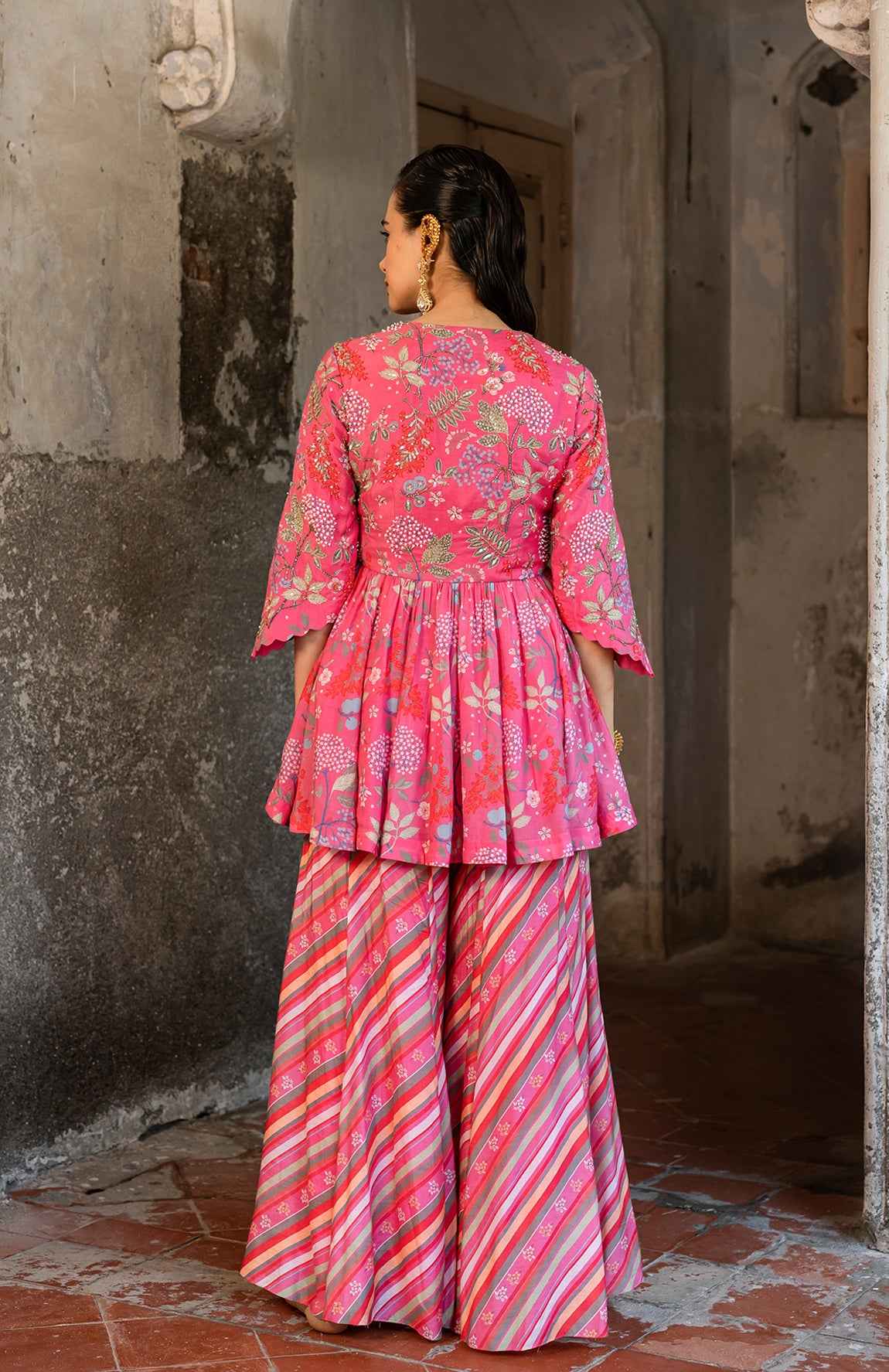 A Sweet Heart Neckline Peplum With Plazzo Pants