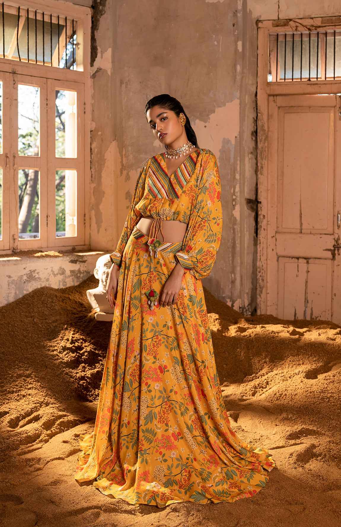 A Embroidered Crop Top With Skirt