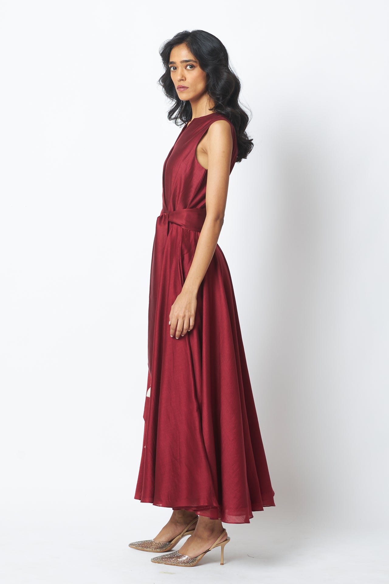 Huda - The Venetian Long Dress with Belt