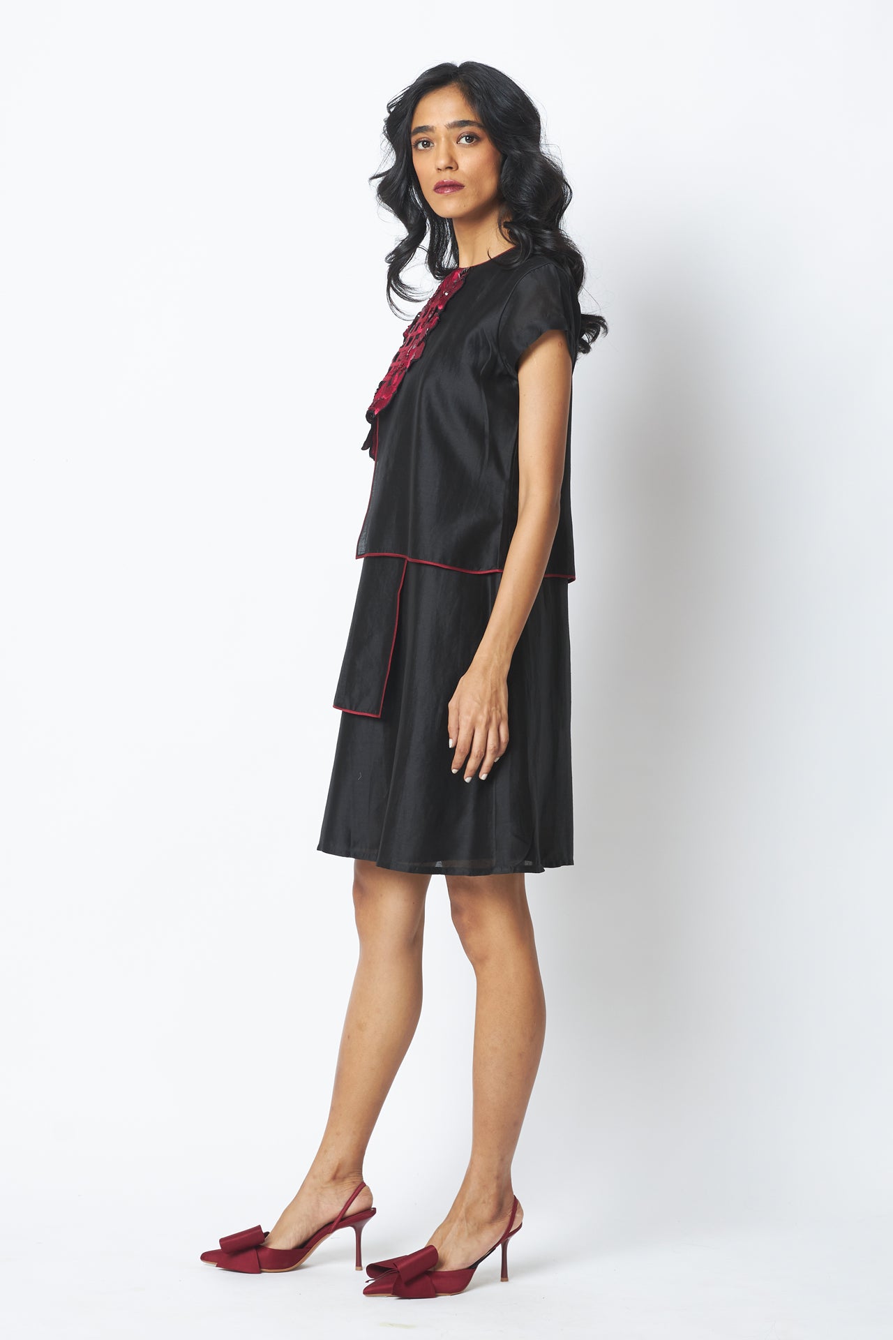 Monica - Shoulder Bib Ladder Dress