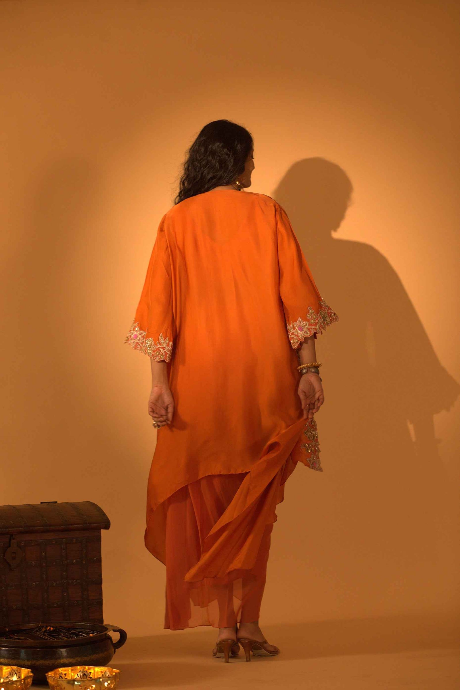 A Embroidered Scallop Jacket Set With Bustier And Drape Skirt