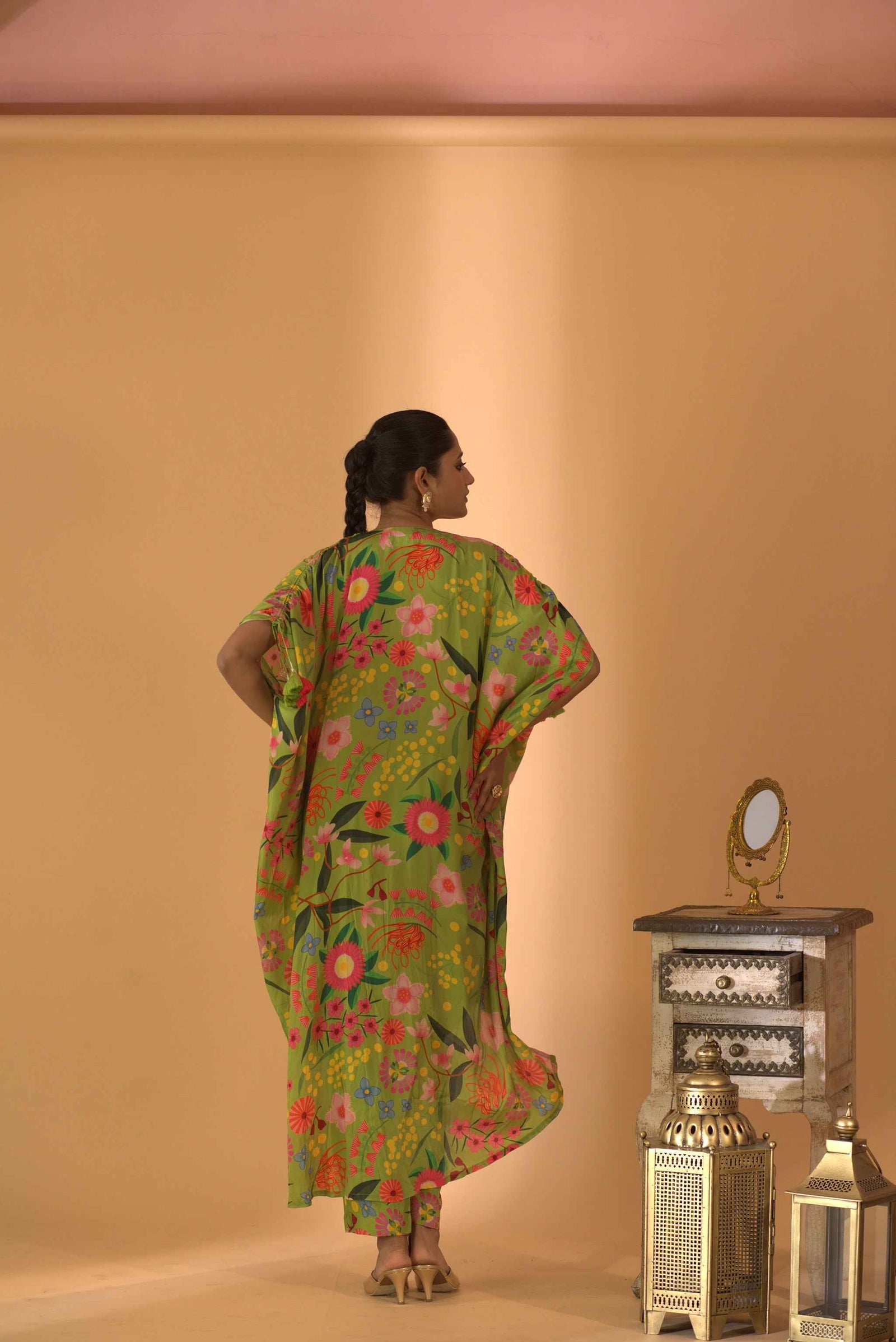 A Floral Printed Kaftan Set With Pants