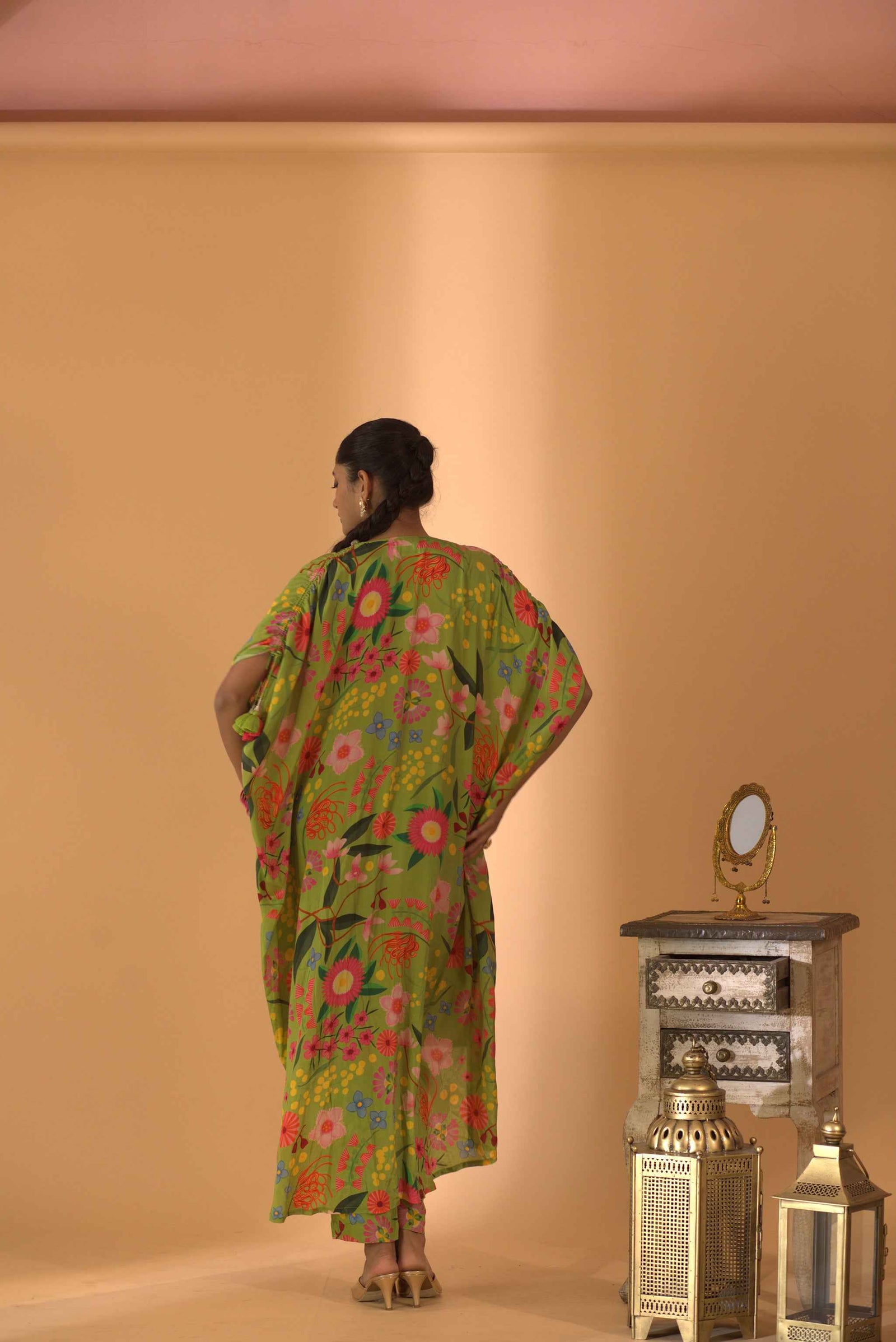 A Floral Printed Kaftan Set With Pants