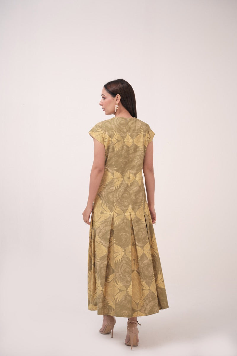 Mendaka Mendaki Asymmetric Dress
