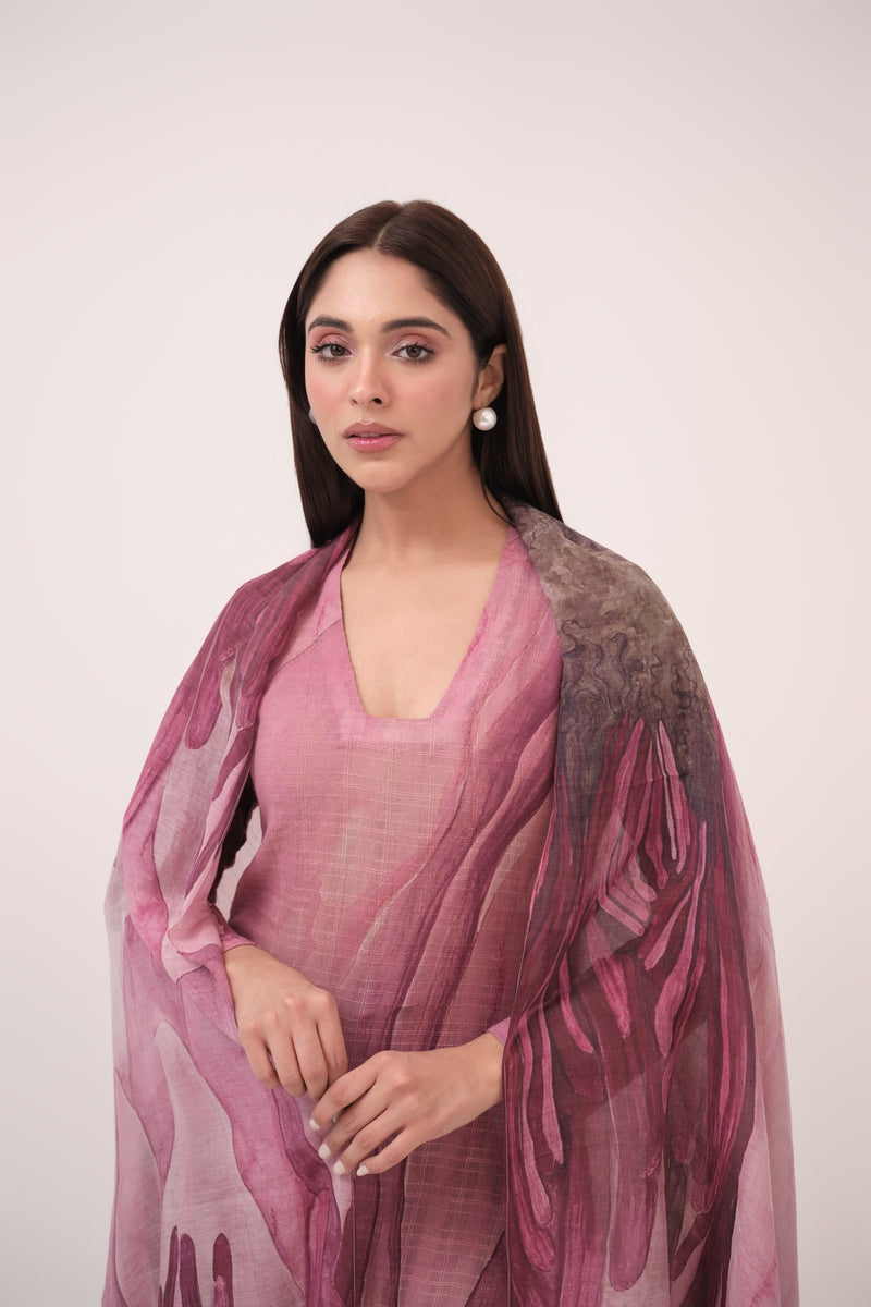 Watercolour Lotus Print Kurta Set With Dupatta Mulberry Pink
