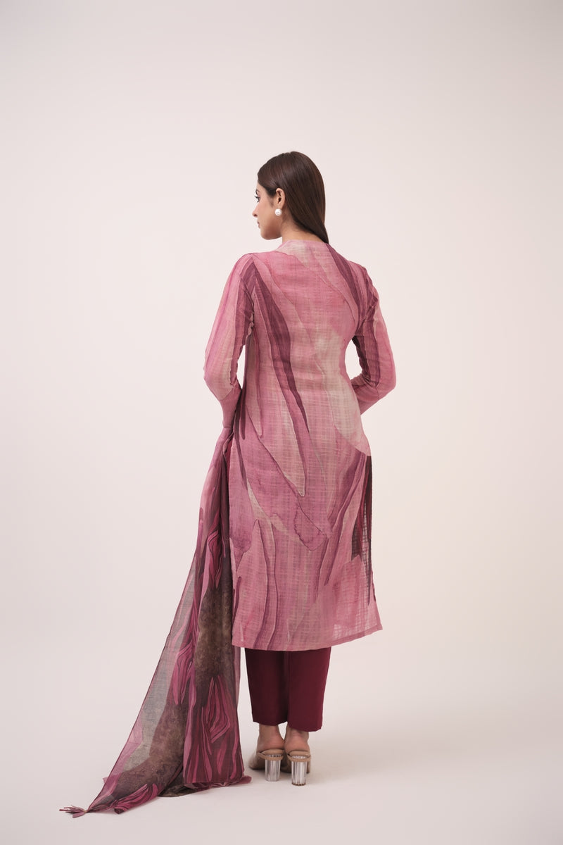 Watercolour Lotus Print Kurta Set With Dupatta Mulberry Pink