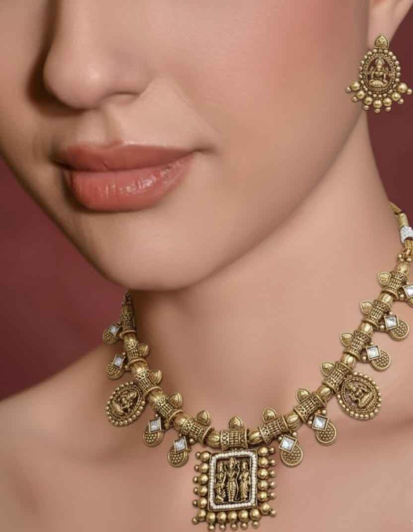 The Amethyst Cascade Kundan Set