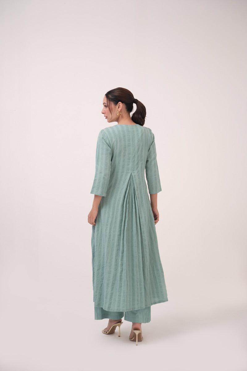 Hand-Embroidered Panelled Kurta Set
Teal