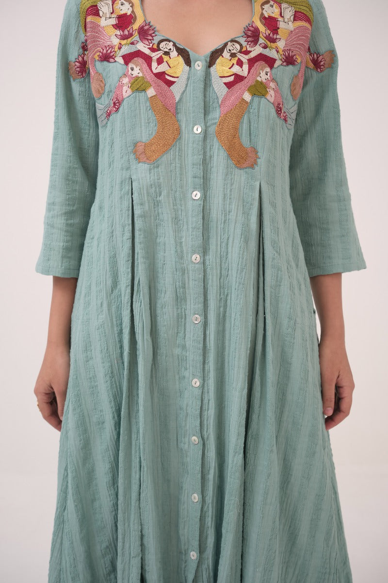 Hand-Embroidered Panelled Kurta Set
Teal