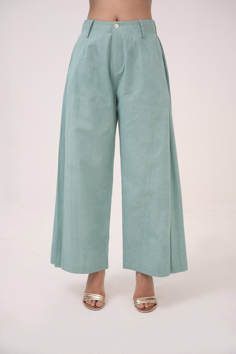 Hand-Embroidered Panelled Kurta Set
Teal